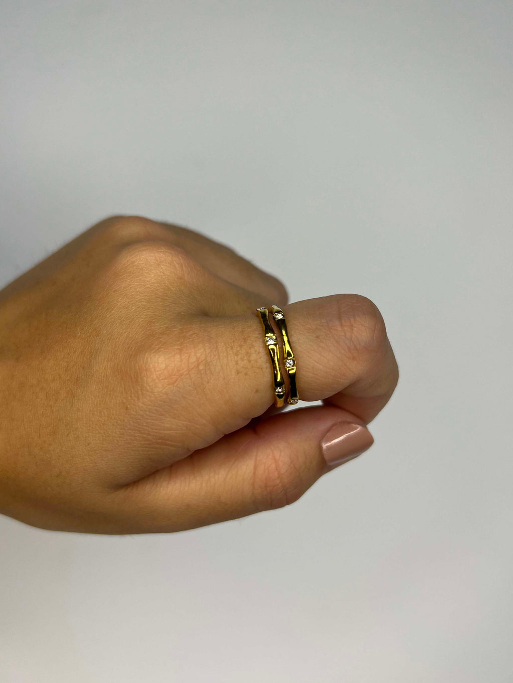 Anel Folheado a Ouro 18K Ponto de Luz