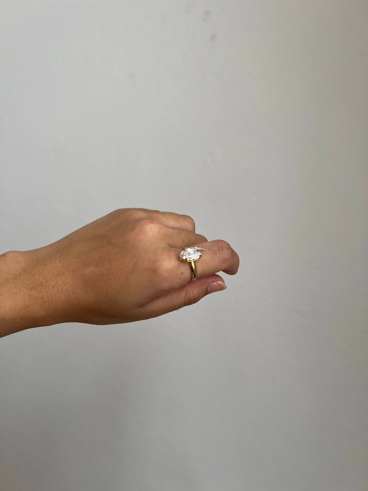 Anel Navete Cristal Folheado a Ouro 18K