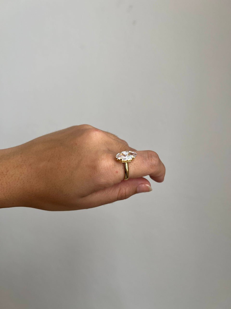 Anel Navete Cristal Folheado a Ouro 18K