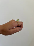 Anel Solitário Pedra Verde 12 mm Folheado a Ouro 18K Regulável