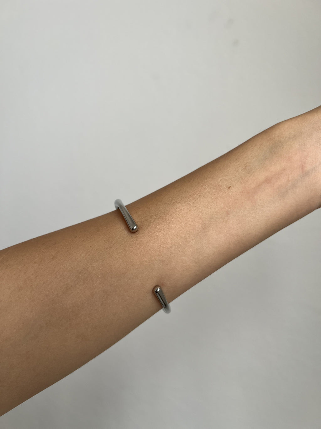 Bracelete Liso Prateado Aço Inoxidável