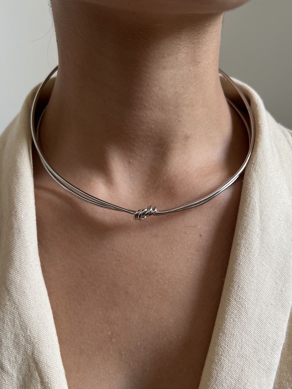 Choker Aro Folheado a Prata Nó