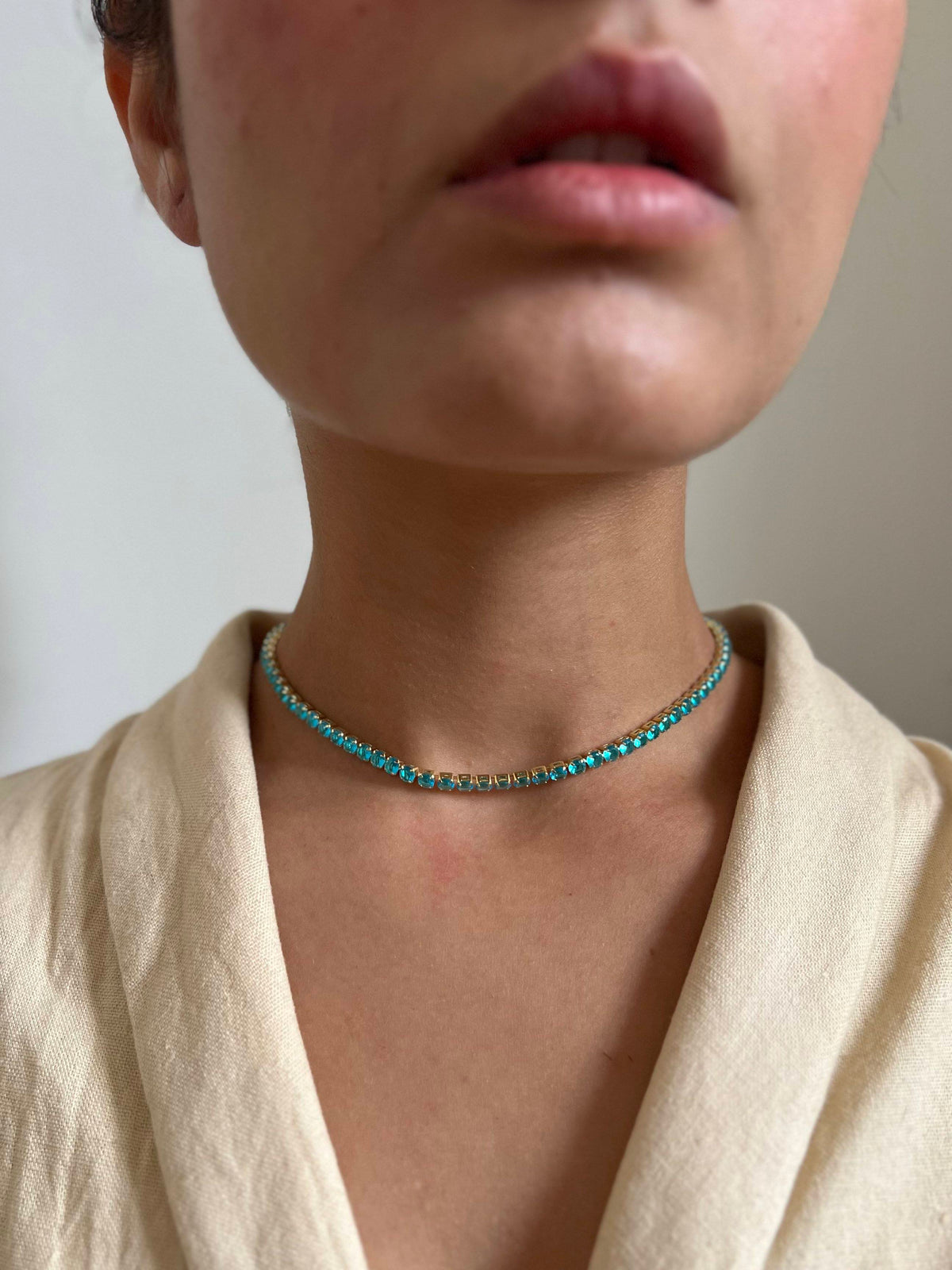 Choker Folheado a Ouro 18K Zircônia Azul